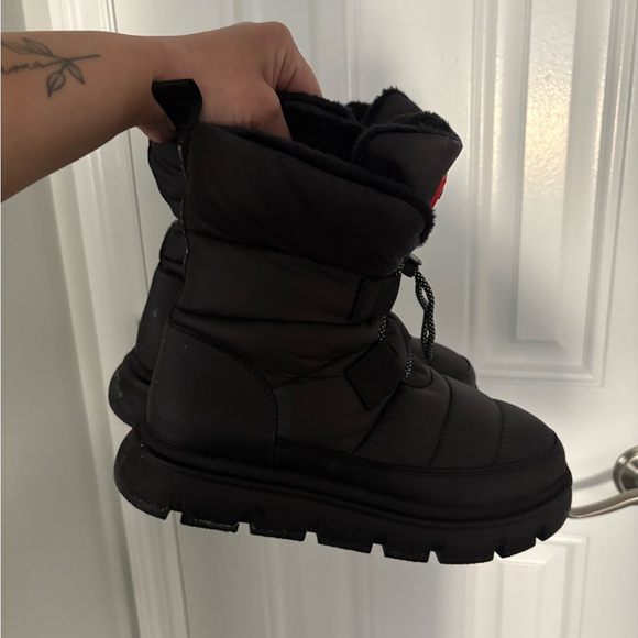 Hunter Black Insulated Boots - Picture 4 of 4